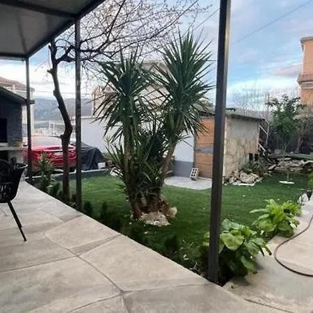 House With A Parking Space - 25463